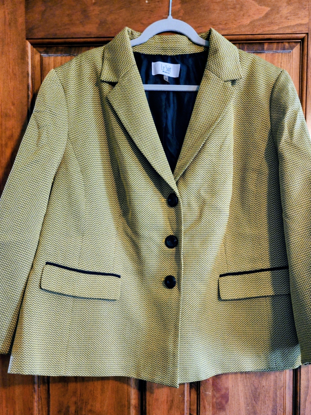 Le Suit Woman 24W Chartreuse Green Structured Blazer Textured